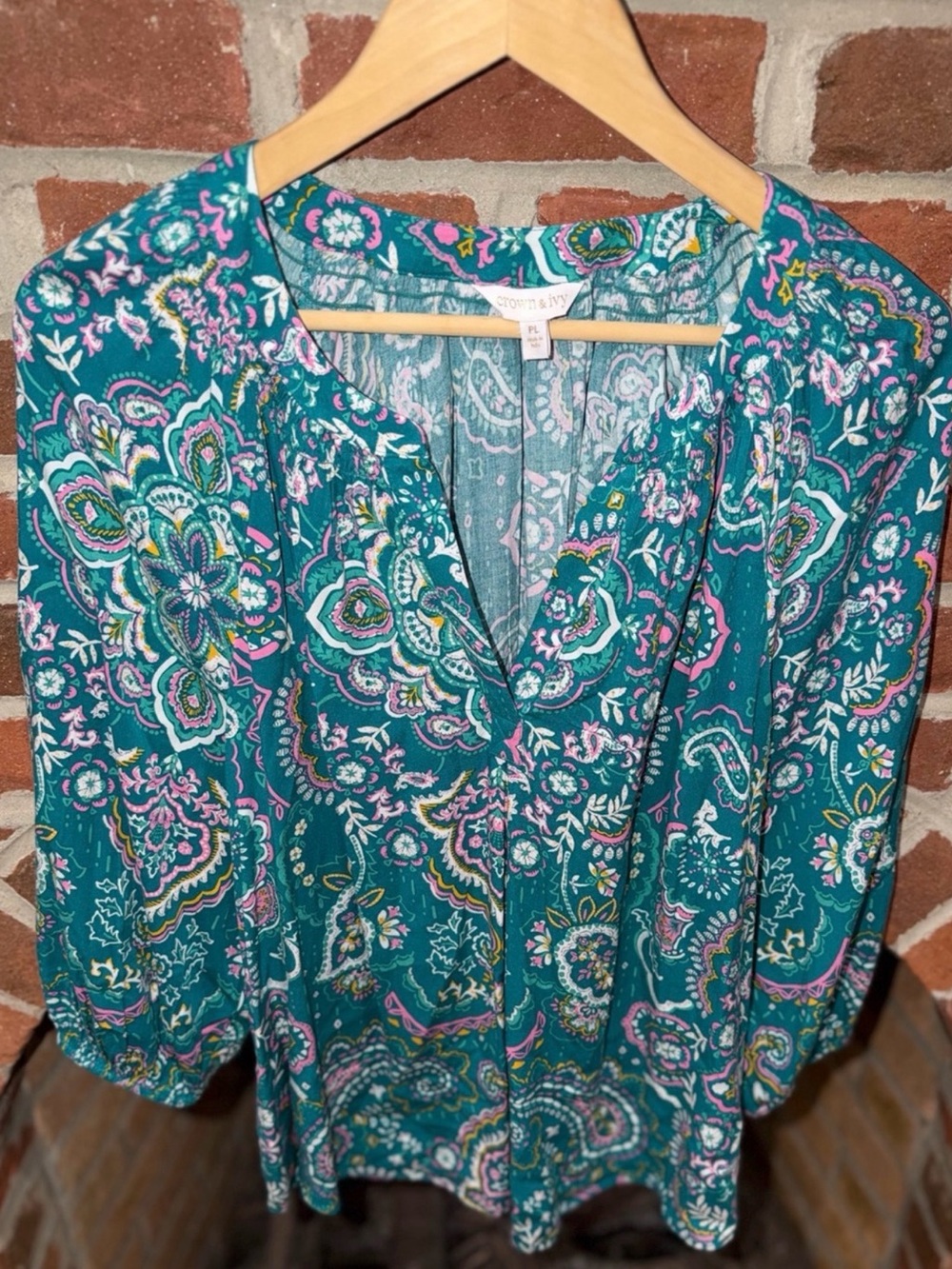 crown & ivy Teal Paisley V-Neck Blouse